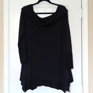 L&B Black Sweater Large